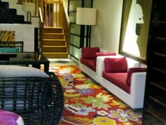 -喜鹊愉家酒店(郑州曼哈顿博览中心地铁站店)