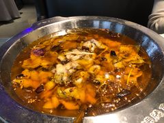 -新沸腾鱼乡(世贸天阶店)