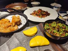 -凤凰湘语·平价海鲜餐厅(浦东旗舰店)