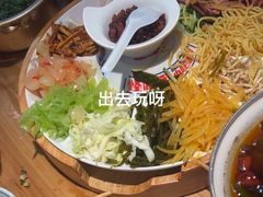 -怪噜范·老贵阳街头名小吃(汇金星力城店)