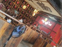 -先启半步颠小酒馆(白麓里店)