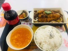 -鲲少爷烤鱼饭.螺蛳粉·清真(爱琴海店)