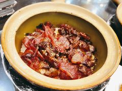 原件腊肉腊肠煲仔饭-红星光发煲仔饭(文海店)