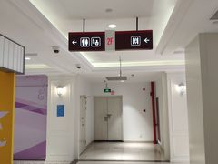 -百联临沂购物中心(临沂路店)