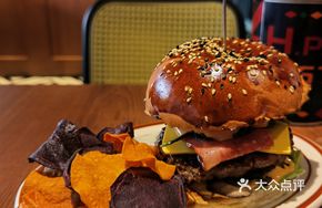 Spinach Wild Mushroom Beef Burger