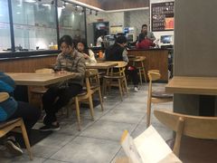 -小梅园饭堂(东方路店)