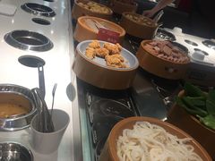 -龍歌自助小火锅(市南金茂湾店)