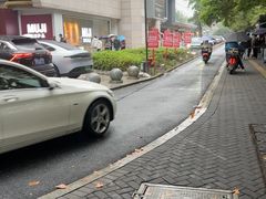 -杭州西湖银泰百货