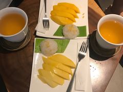 -Let’s Relax Spa(Terminal 21 Asok)
