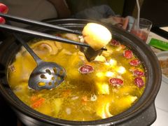 松茸椰子鸡锅-汤城小厨•粤菜•靓汤(金宝街店)