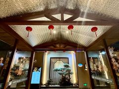 -忆江南·临江鱼馆