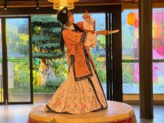 -茅草房·河畔园林火锅