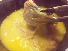 -鲜入围煮花胶鸡海鲜火锅