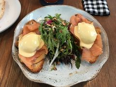 -ROAST coffee & eatery