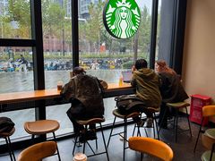 -星巴克臻选(上海长风大悦城店)