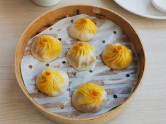 手拆蟹黄金蟹粉小笼包-苏小柳手作点心x茶叙小院(徐家汇分院)
