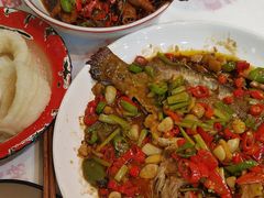 -堂瓦里·34年传统赣菜(第一街区店)