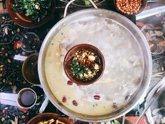 清鸡汤-苗湘食府(十年店)
