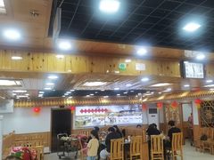 -屯老二农家铁锅炖·行业领军者(梅江店)