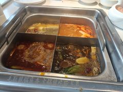 -旺龙巷重庆脆毛肚火锅·潜山扛把子店(潜山商业街店)