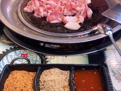 -石记东北风味烤肉(系马桩第二分店)
