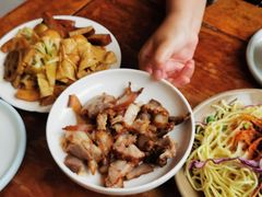 -老鼎万春卤菜(五代传承创始老店)