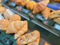 -星巴克(上海虹桥站2A检票口)