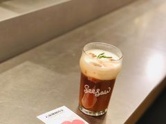 云朵桃桃冷萃-Seesaw Coffee(芮欧百货店)