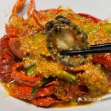西湖边宝藏鲍鱼小龙虾🦞馆，快来打卡[礼花]