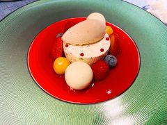 野莓芝士蛋糕-弦月窗LUNETTE BY AMANDA(复兴路店)