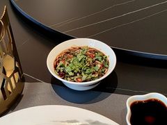 -鼎泰亨·海鲜牛肉餐厅(滨江店)