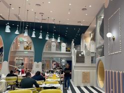 -奈尔宝家庭中心·亲子餐厅(鄞州万达店)