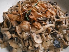 意式黑松露奶油野菇鸡肉炖饭-Nana And Her Friends Restaurant 娜娜家(小寨原力场店)