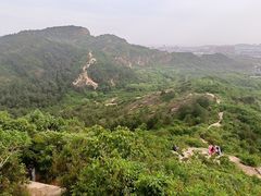 -灵岩山风景区