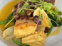 -Bully Hayes Restaurant & Bar