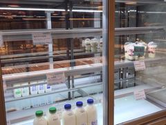 -Dough&Joe团憩(瑞虹天地月亮湾店)