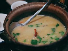 螃蟹鲜虾粥-适口餐厅砂锅粥(公信路总店)