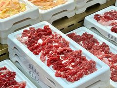-来龍儿鲜切牛肉自助老火锅