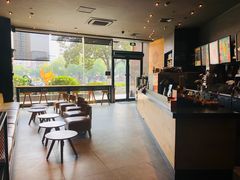 大堂-星巴克(无锡东方商厦店)