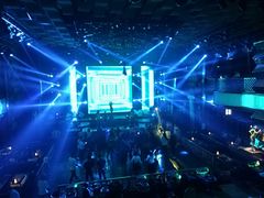 -轩 SUPER LIVE 超级现场(农科路店)