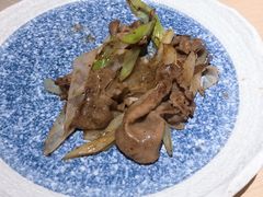 芝麻牛舌沙拉-大渔铁板烧(万象城店)