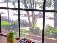 -more than meow吴止猫主题餐厅(承德 中船汇店)