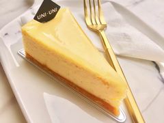 -UNI UNI(环亚凯瑟琳店)