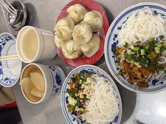 -高师傅特色米粉汤包(建设路店)