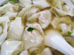 -周震馄饨