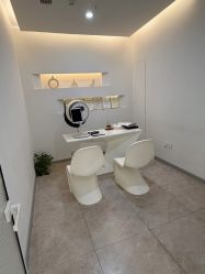 -VE专注问题肌·赛诺龙&科学美肤中心