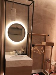 -苑苑vbeauty科技美容SPA