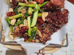 -小董哥烤串·爆汁大油边(故宫店)