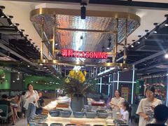 -金滏山烤肉·海鲜·火锅自助餐厅(襄阳万达店)