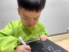 -艺起长大少儿美术教育(奥体阳光校区)